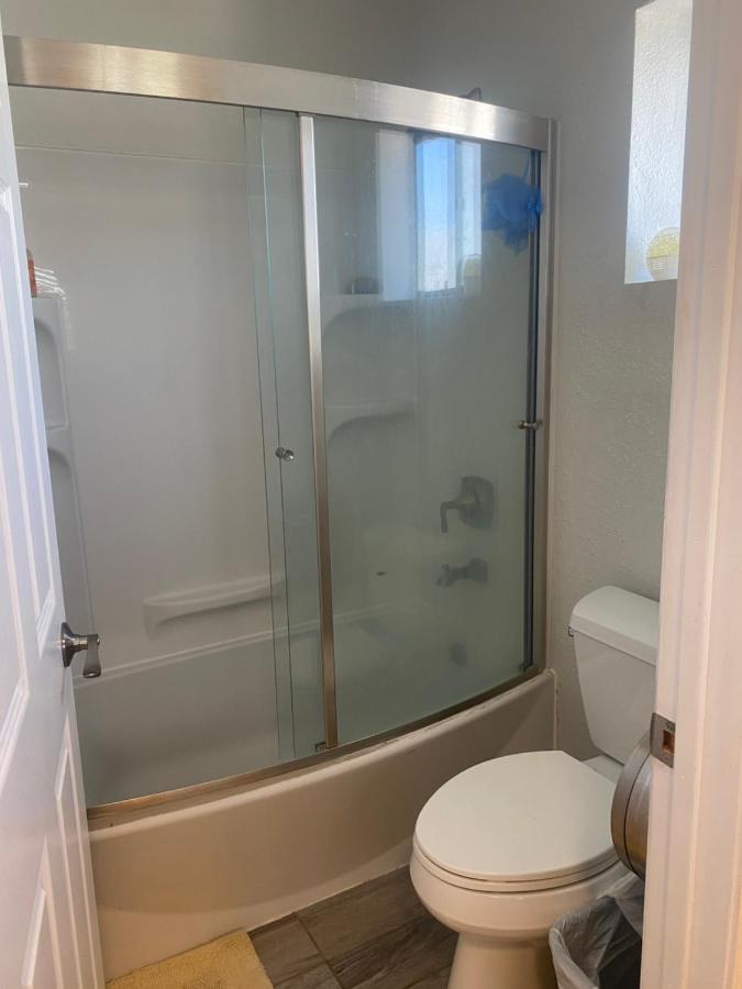 Private Room In Los Angeles With Ac, Strong Wifi, Smart Tv, Work Desk Near Sofi Stadium Exterior foto