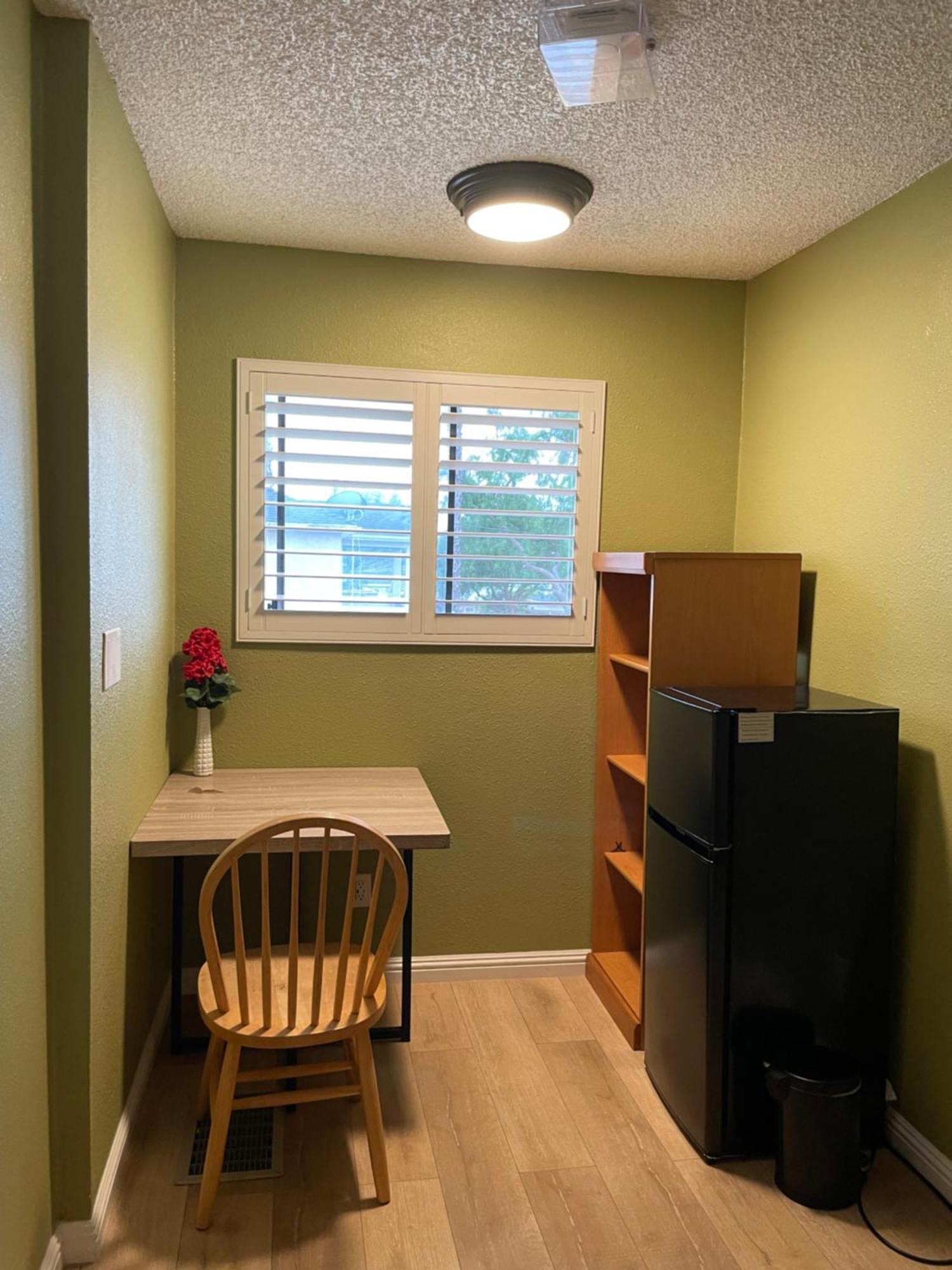 Private Room In Los Angeles With Ac, Strong Wifi, Smart Tv, Work Desk Near Sofi Stadium Exterior foto